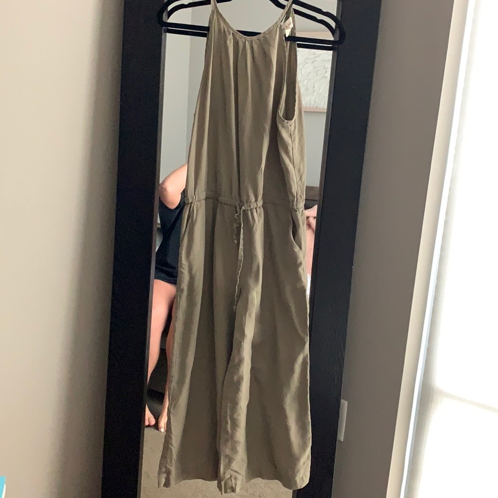 Jump suit